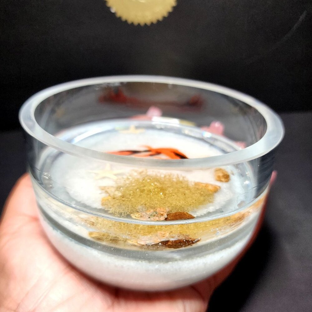 3dfishes in the epoxy . Hand made